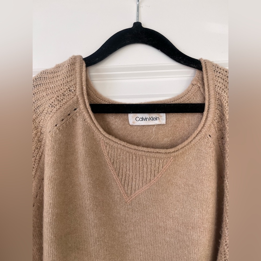 Calvin Klein Sweater